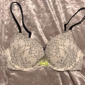 Victoria’s Secret Very Sexy Collection